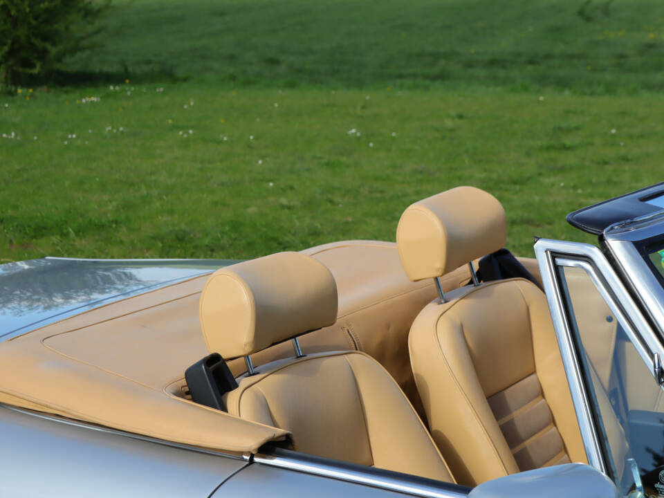 Image 27/50 of Alfa Romeo 2.0 Spider (1992)