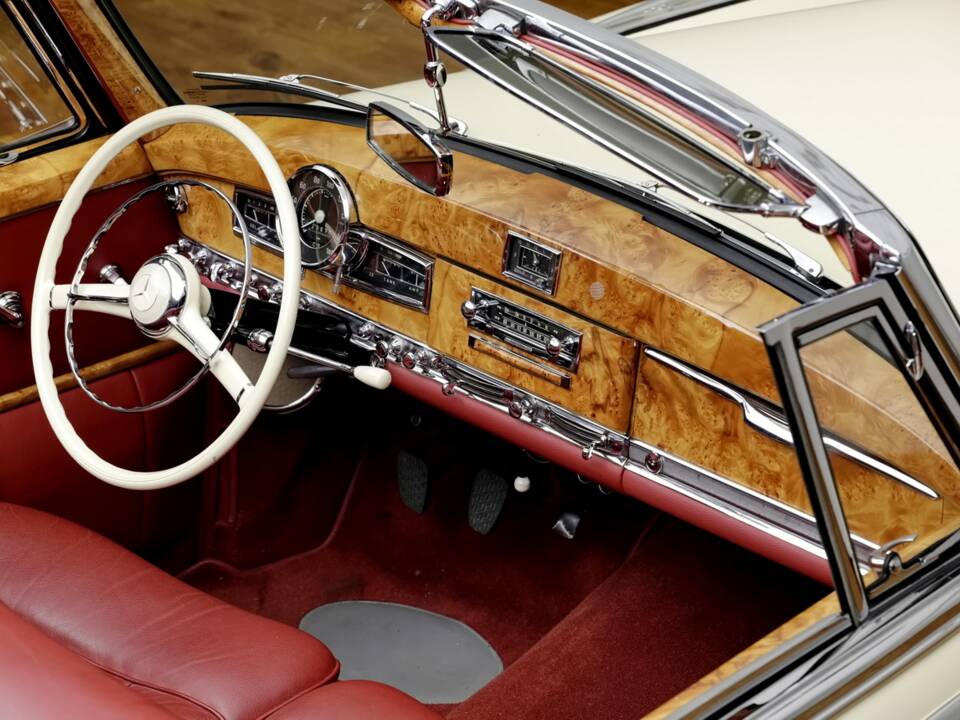 Bild 12/27 von Mercedes-Benz 300 b Cabriolet D (1955)