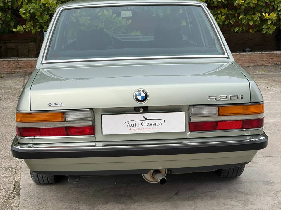 Bild 3/41 von BMW 520i (1982)