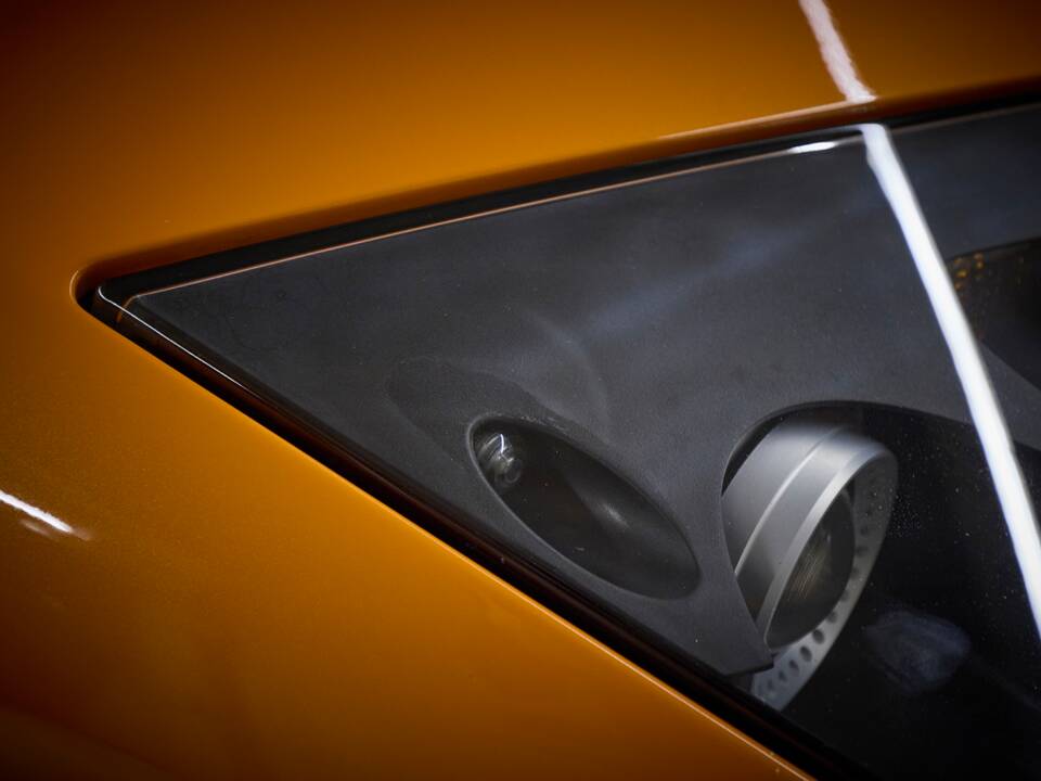 Image 62/99 of Lamborghini Murciélago (2003)