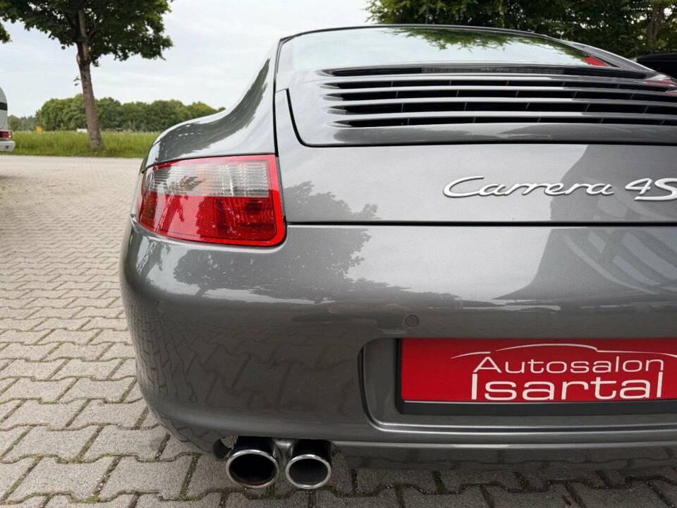Bild 6/27 von Porsche 911 Carrera 4S (2007)