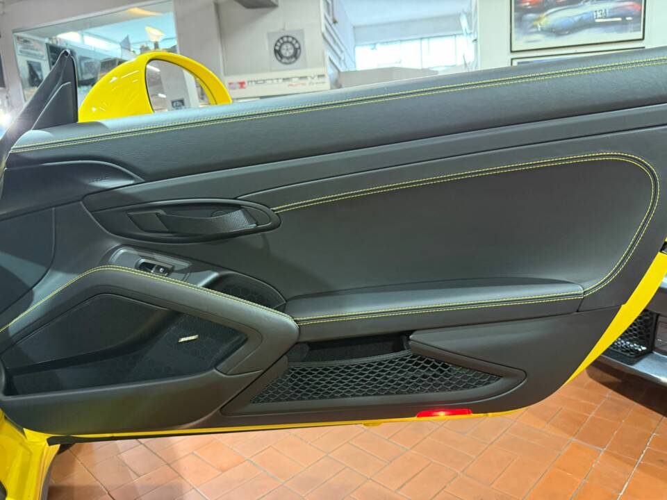 Bild 34/86 von Porsche 911 Speedster (2019)