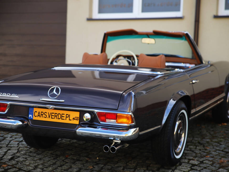 Image 28/39 de Mercedes-Benz 280 SL (1970)