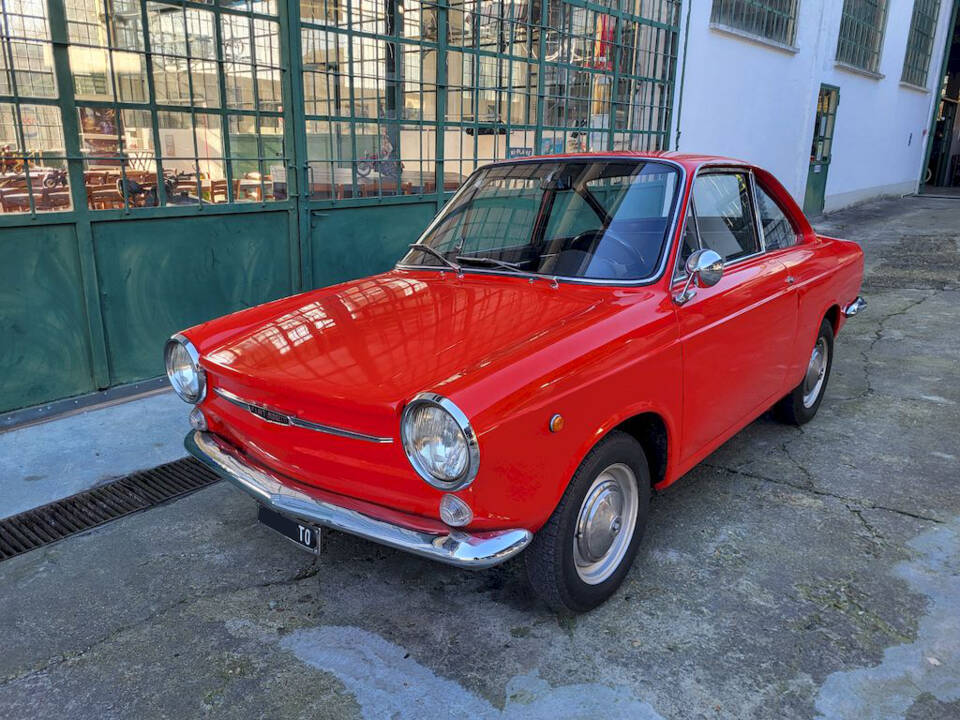 Image 4/36 of Moretti 500 coupé (1966)