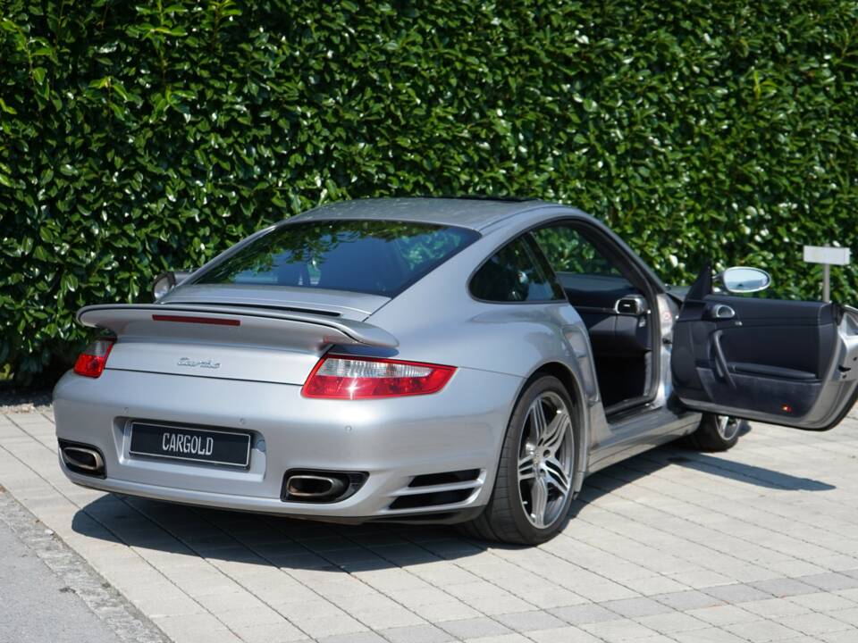 Obraz 20/24 pojazdu Porsche 911 Turbo (2008)