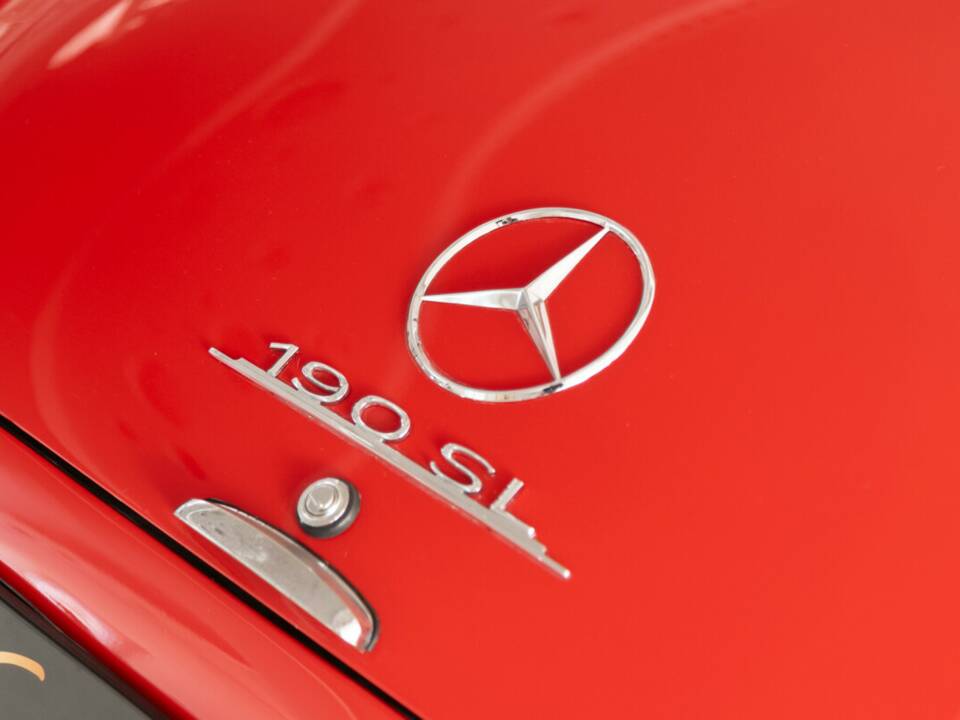 Image 13/35 of Mercedes-Benz 190 SL (1962)