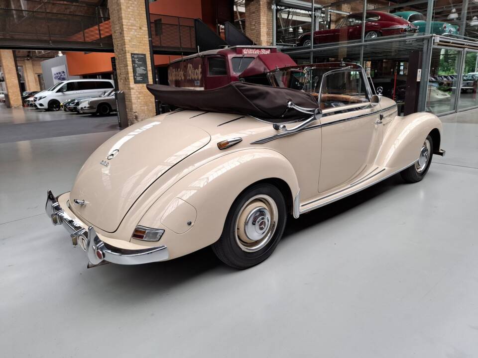 Bild 5/26 von Mercedes-Benz 220 Cabriolet A (1953)