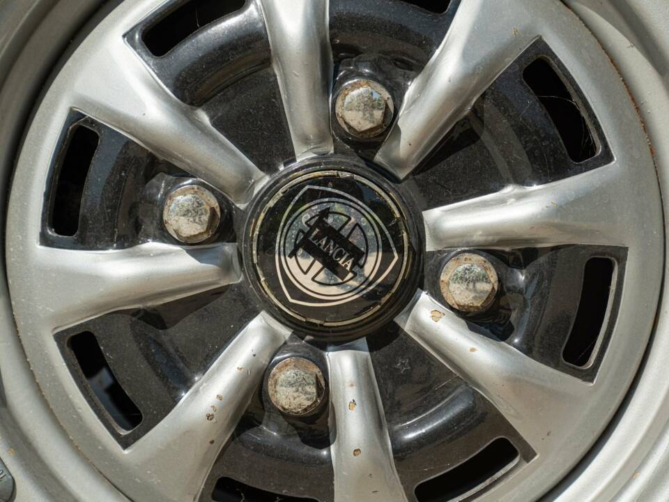 Image 27/50 of Lancia Fulvia Sport 1.3 S (Zagato) (1971)