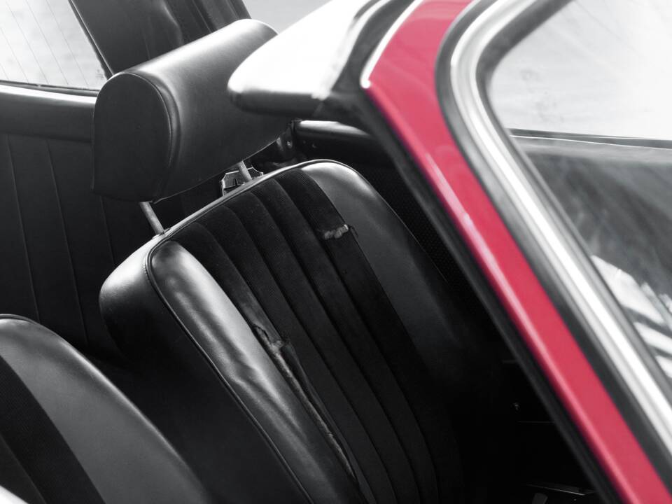Bild 37/48 von Porsche 911 2.2 T (1970)