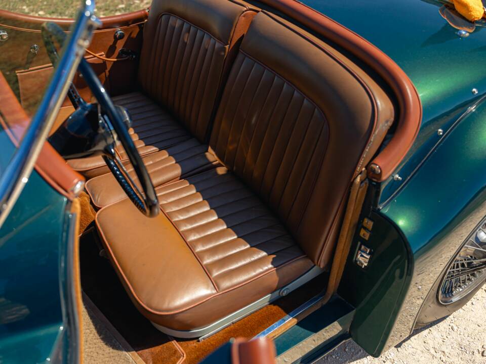 Afbeelding 27/58 van Jaguar XK 120 SE OTS (1954)