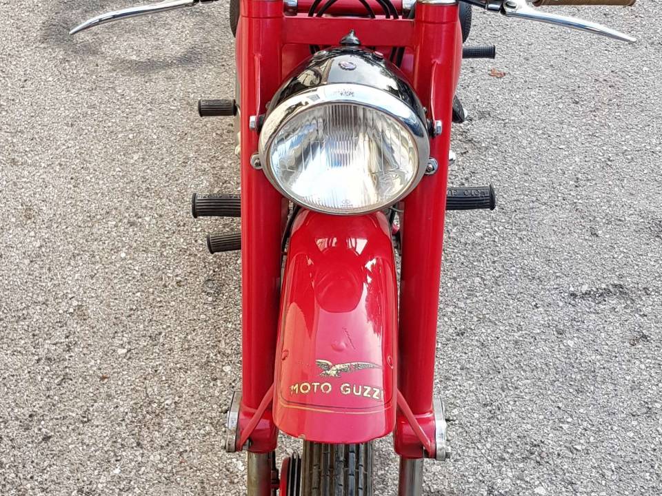 Imagen 5/19 de Moto Guzzi DUMMY (1949)