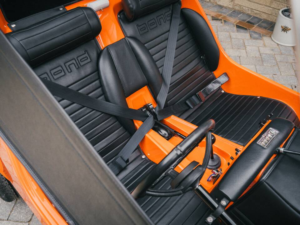 Image 20/56 of Bond Bug (1973)