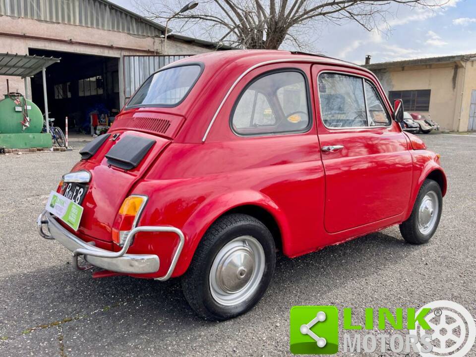 Image 3/10 of FIAT 500 L (1970)