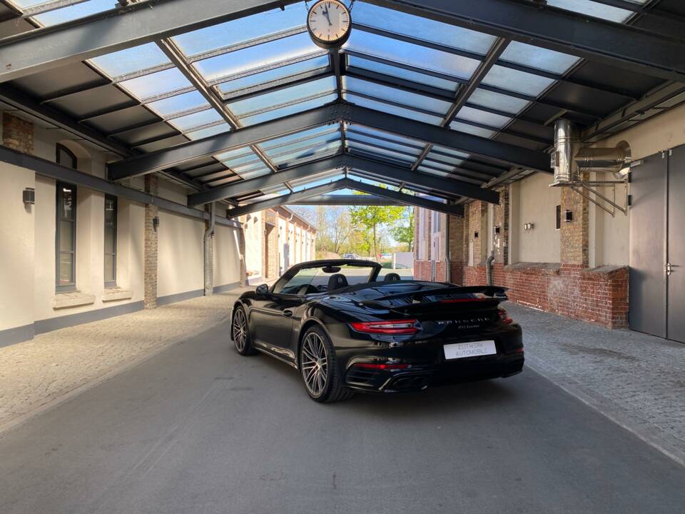 Afbeelding 13/34 van Porsche 911 Turbo (2016)