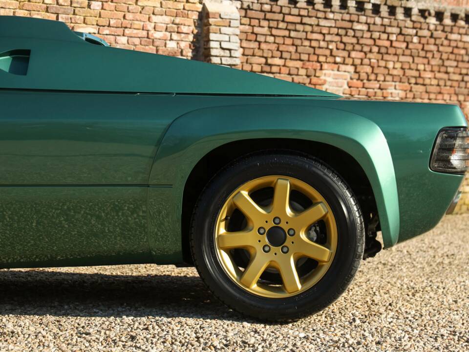 Image 46/50 of Isdera Spyder 036i (1989)