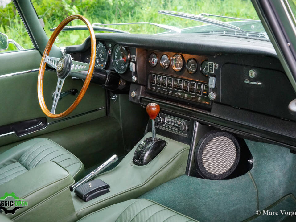 Afbeelding 13/61 van Jaguar E-Type (2+2) (1969)