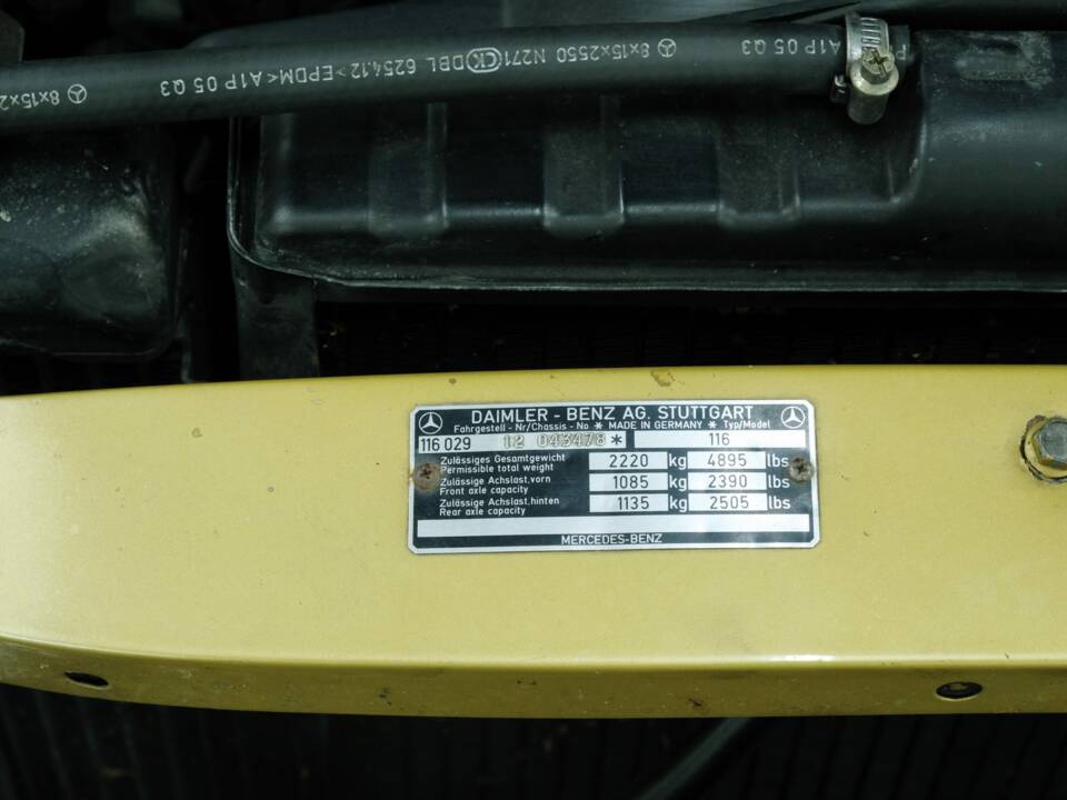 Image 56/76 of Mercedes-Benz 350 SEL (1977)