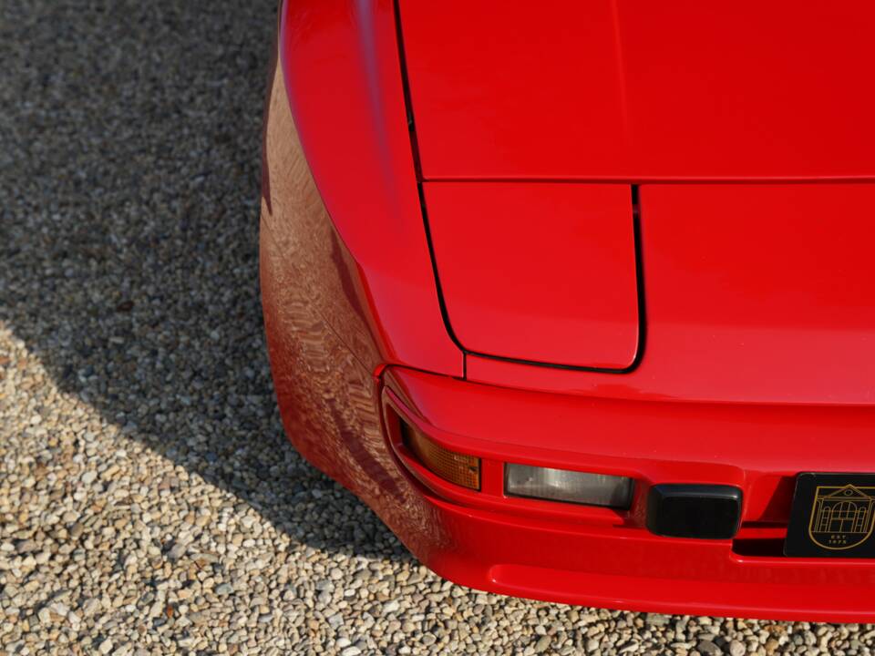 Image 27/50 de Porsche 924 S (1981)