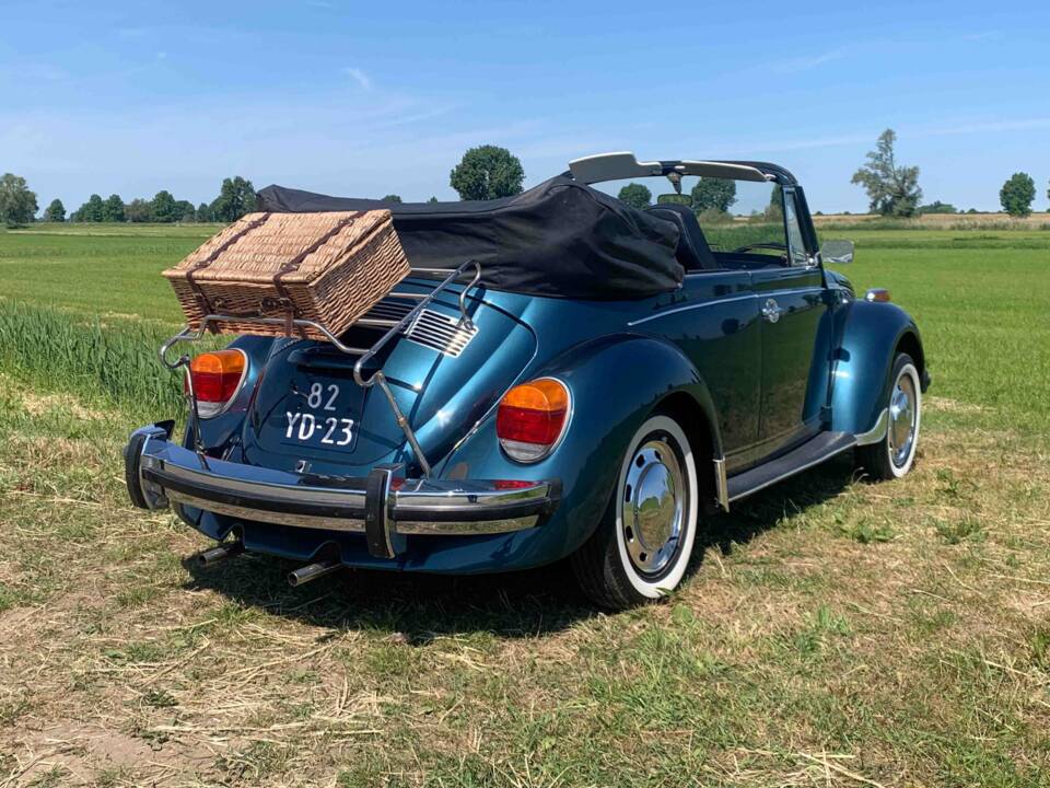 Imagen 7/8 de Volkswagen Escarabajo 1303 (1974)