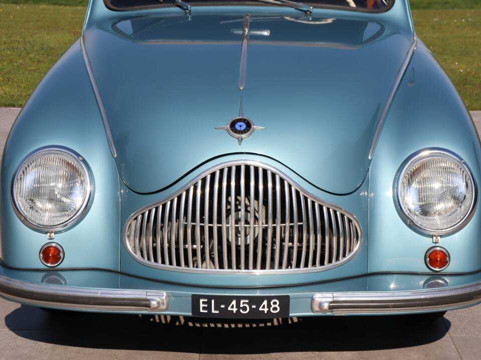 Image 24/50 of Dyna-Veritas Cabriolet (1952)