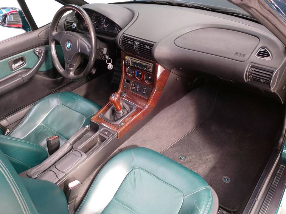 Image 21/43 of BMW Z3 1.9 (1997)
