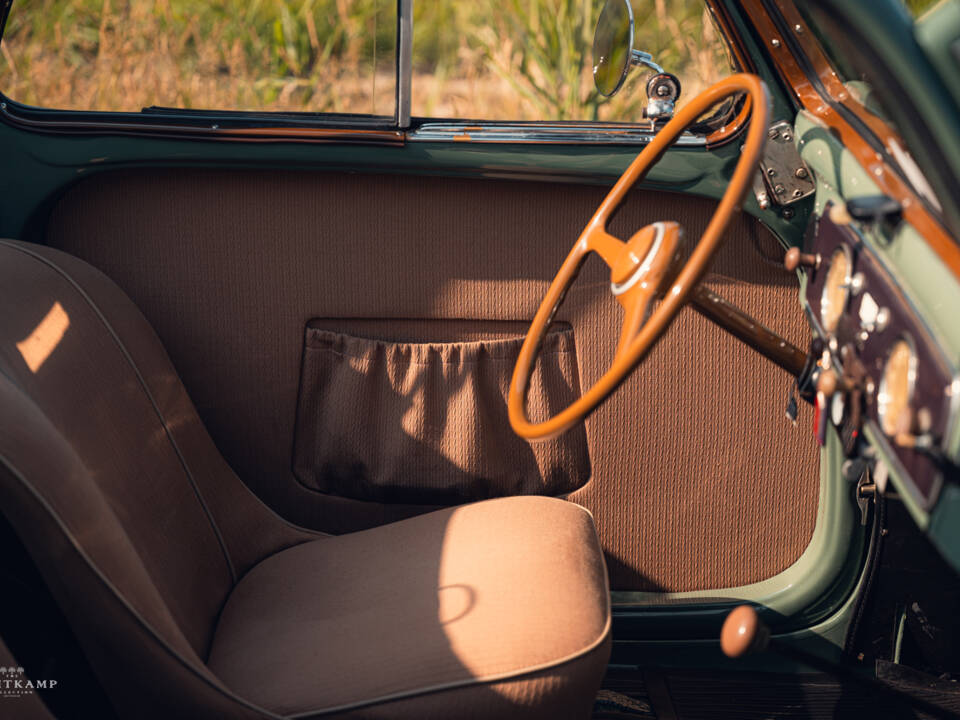 Immagine 13/18 di FIAT 500 C Topolino (1951)