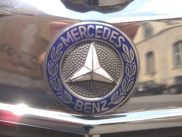 Imagen 20/20 de Mercedes-Benz 250 (1972)