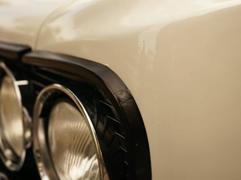 Image 17/100 of Alfa Romeo Giulia Nuova Super 1300 (1977)