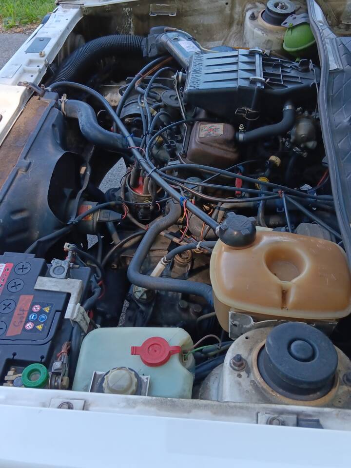 Bild 54/55 von Volkswagen Golf I Cabrio 1.8 (1985)
