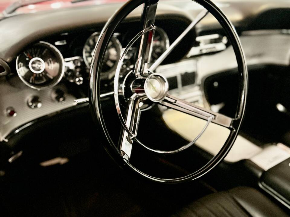 Immagine 9/32 di Ford Thunderbird (1962)