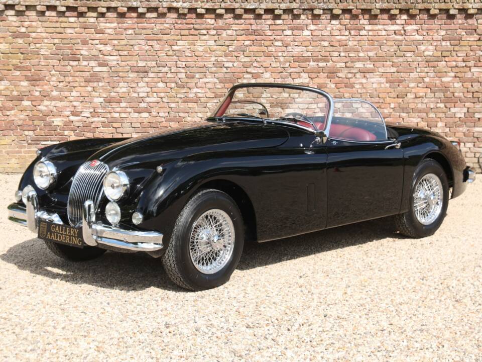 Image 18/50 de Jaguar XK 150 3.4 S OTS (1958)