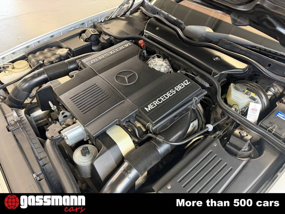 Image 9/12 de Mercedes-Benz 500 SL (1991)