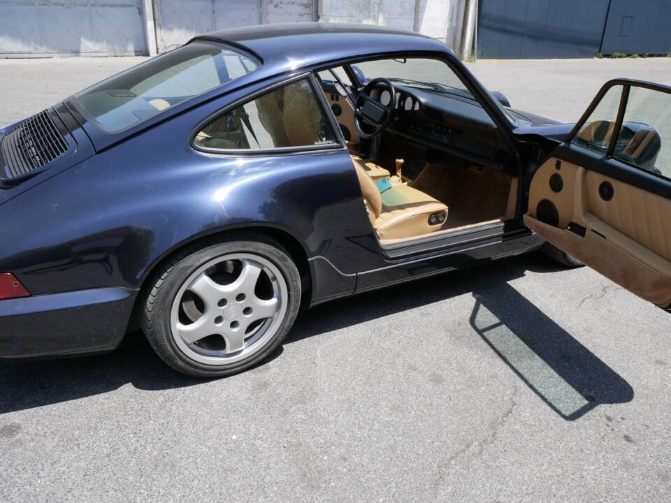 Afbeelding 6/15 van Porsche 911 Carrera 4 (1991)