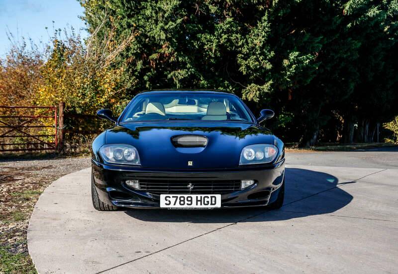 Image 6/28 of Ferrari 550 Maranello (1999)