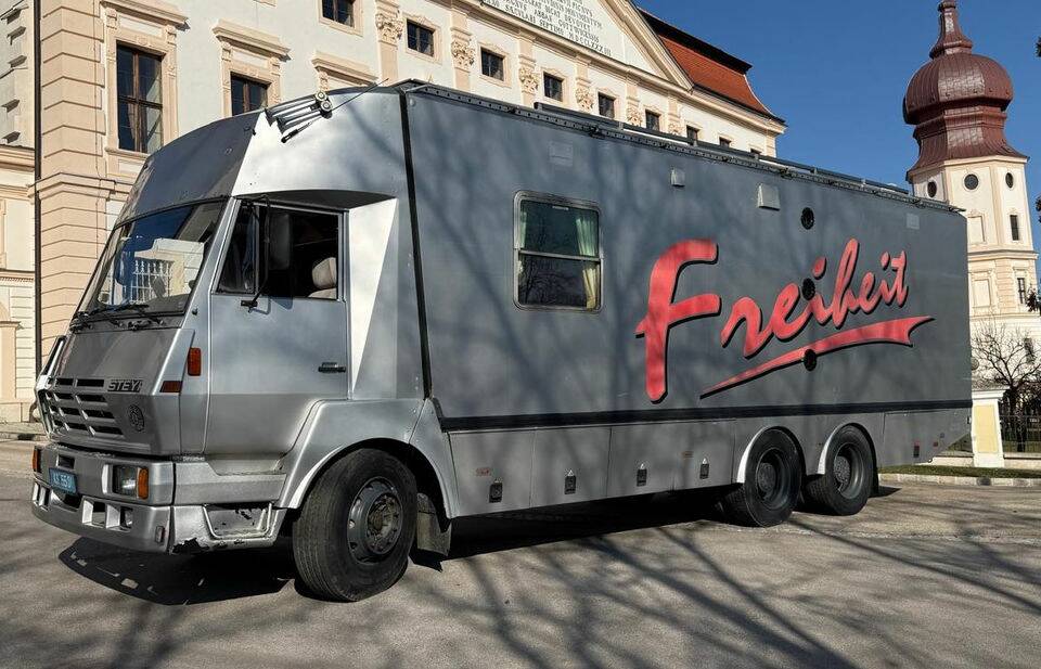 Image 2/5 de Steyr 1491 (1987)