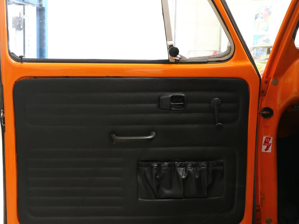 Bild 18/31 von Volkswagen Käfer 1200 (1972)