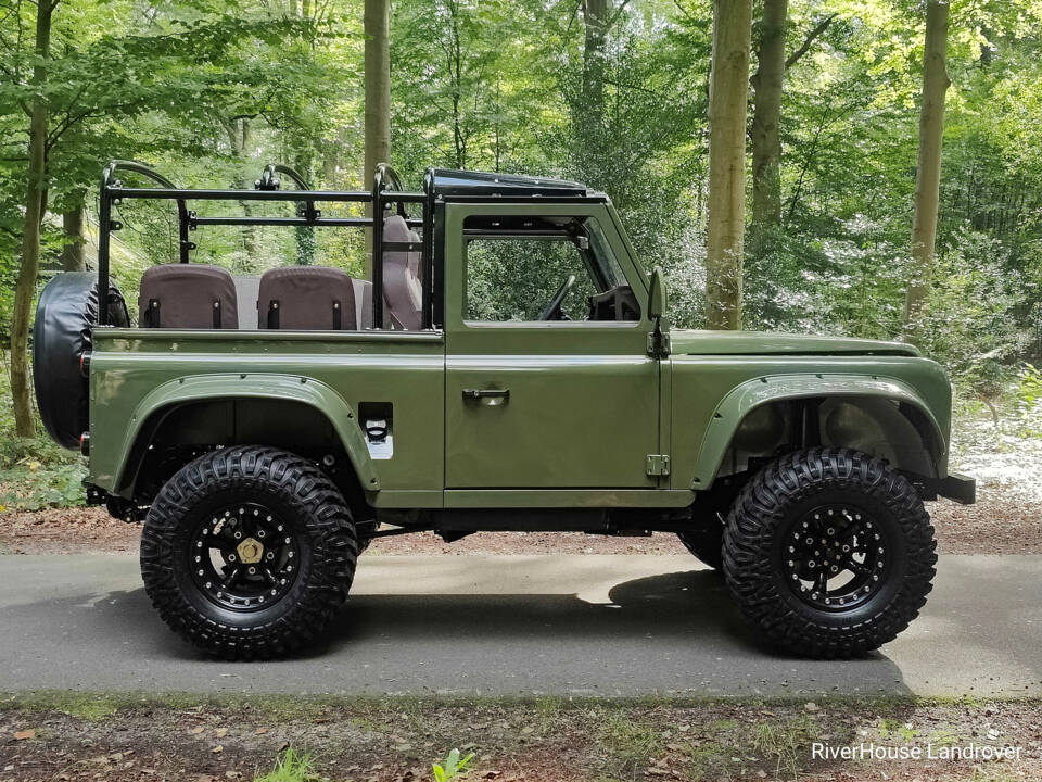 Image 9/30 of Land Rover Defender 90 (1991)