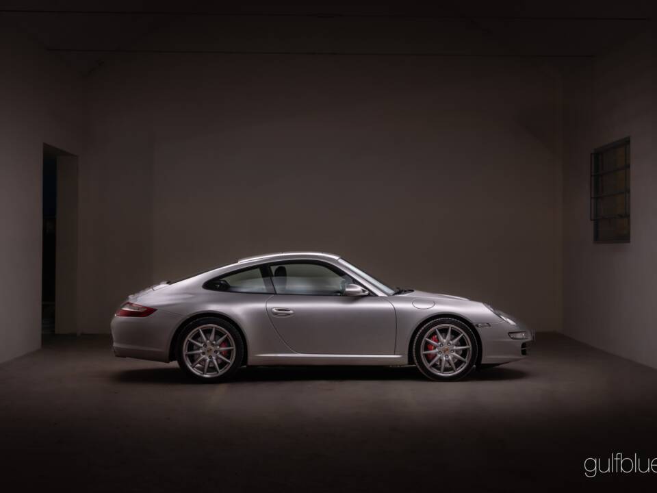 Bild 6/72 von Porsche 911 Carrera S (2007)