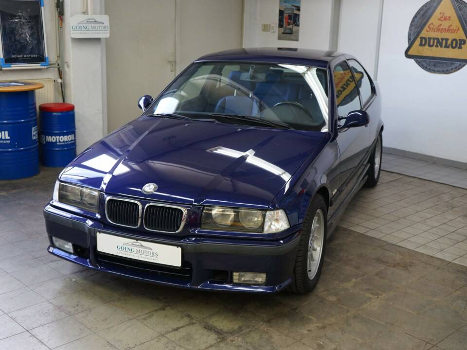 Image 8/33 of BMW 323ti Compact (1999)