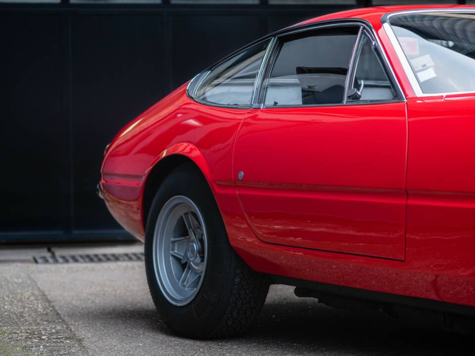 Image 11/50 de Ferrari 365 GTB/4 Daytona (1973)