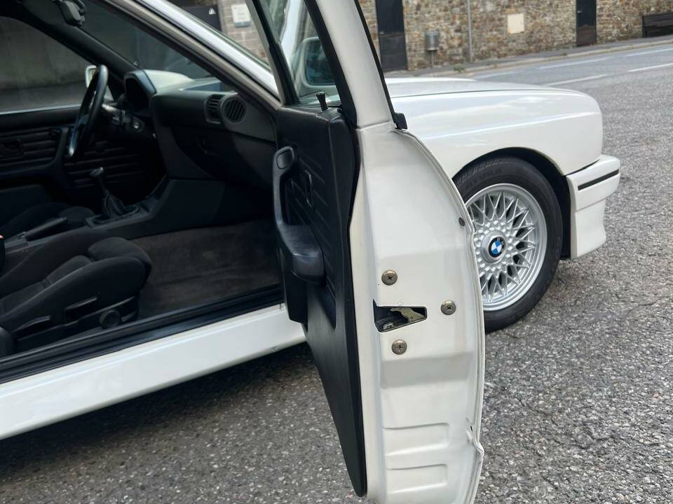 Bild 74/88 von BMW M3 (1988)