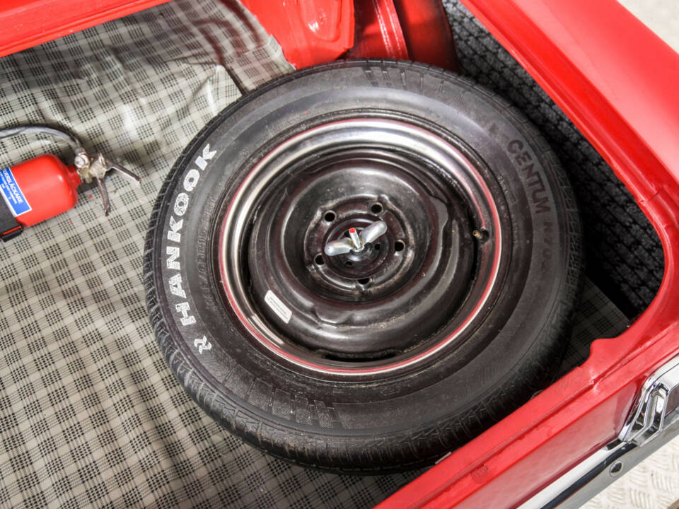 Image 45/50 of Ford Mustang 289 (1966)
