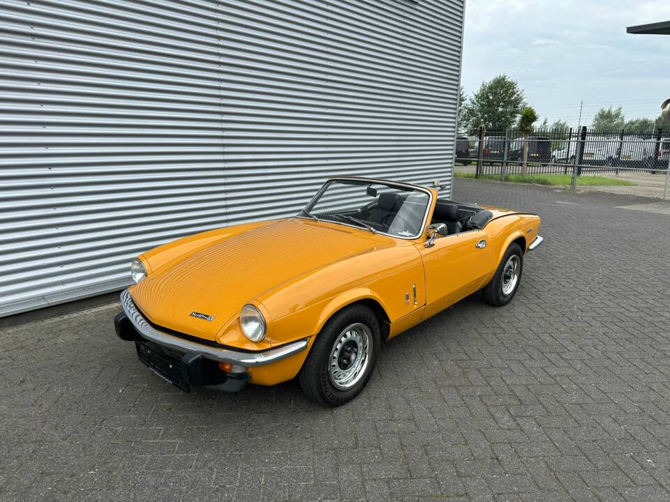 Image 1/6 of Triumph Spitfire Mk IV (1974)