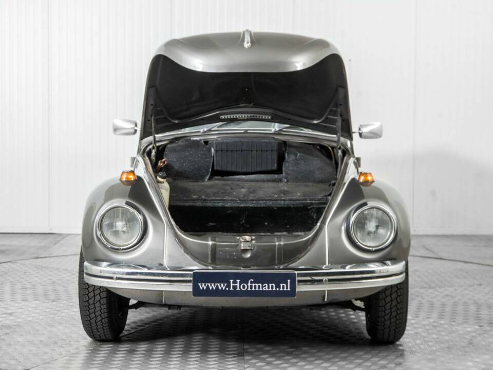 Image 32/50 of Volkswagen Beetle 1303 LS (1971)