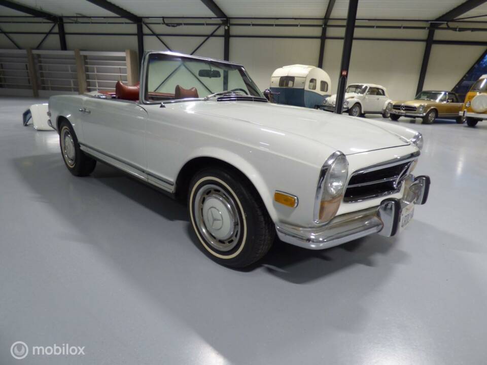Imagen 7/29 de Mercedes-Benz 280 SL (1970)