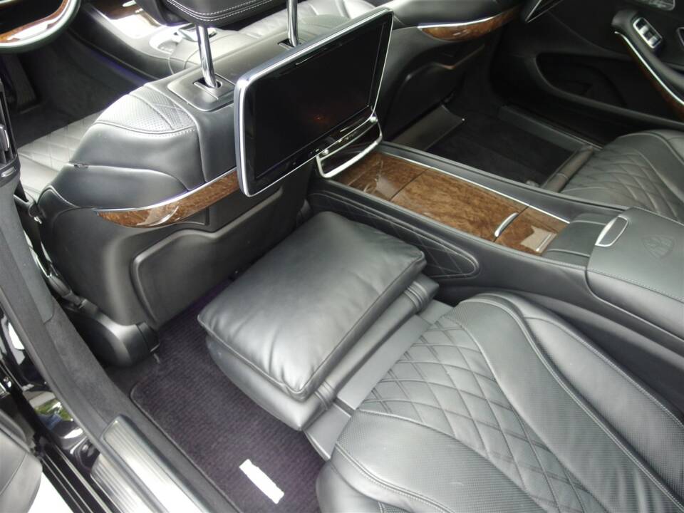 Bild 63/99 von Mercedes-Benz Maybach S 500 (2015)