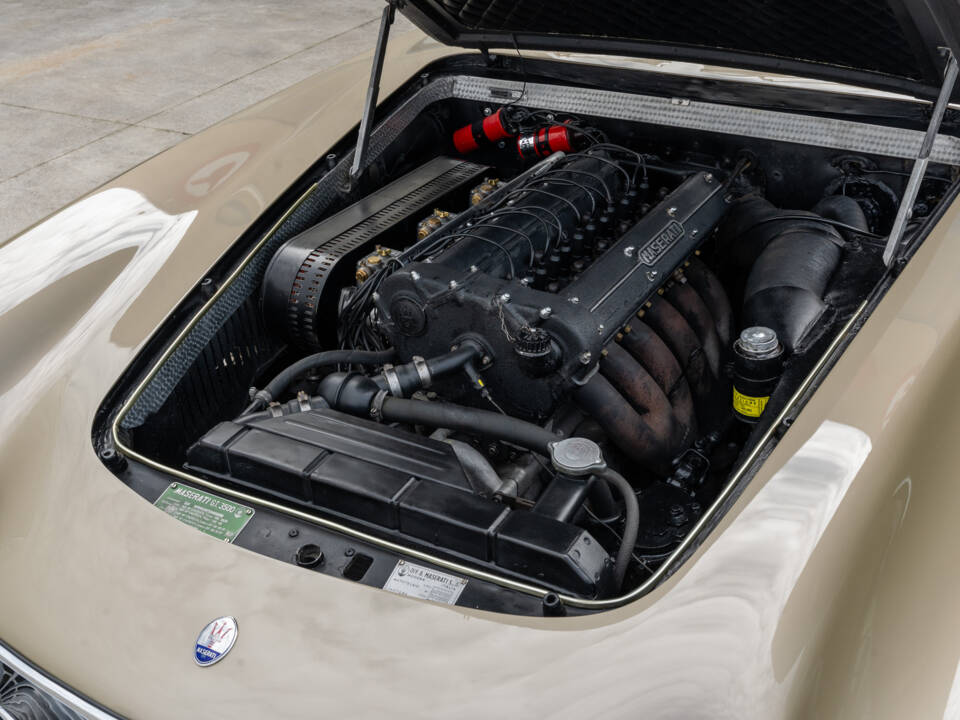 Afbeelding 63/88 van Maserati 3500 GT Touring (1960)
