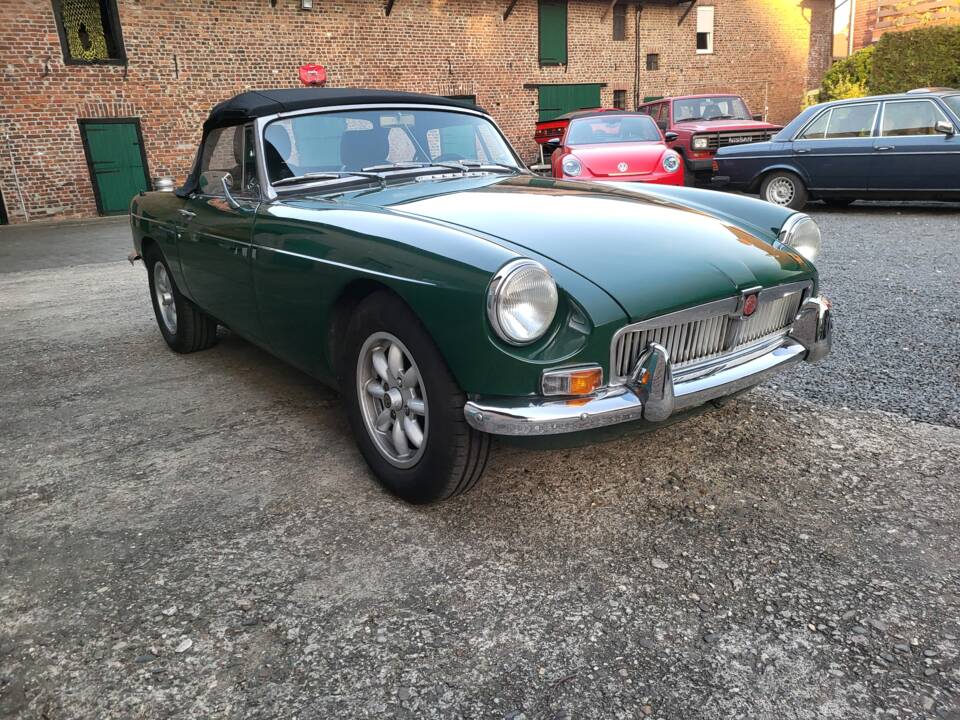 Image 56/58 of MG MGB (1971)