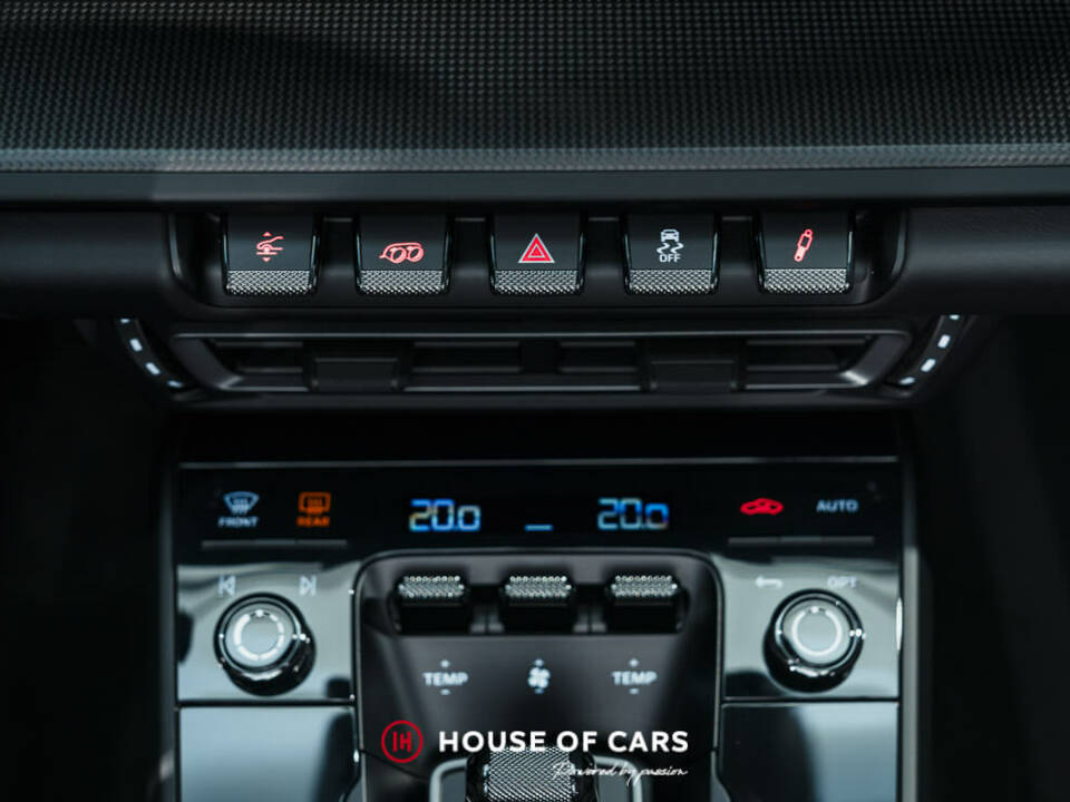 Image 22/25 of Porsche 911 Carrera 4 GTS (2023)
