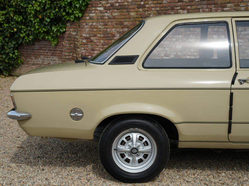 Bild 16/50 von Opel Ascona 1,2 S (1975)